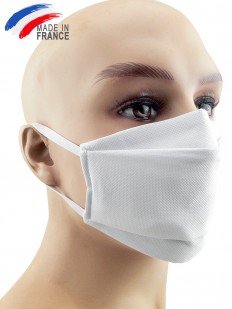 Masque de protection alternatif en coton bleu pâle